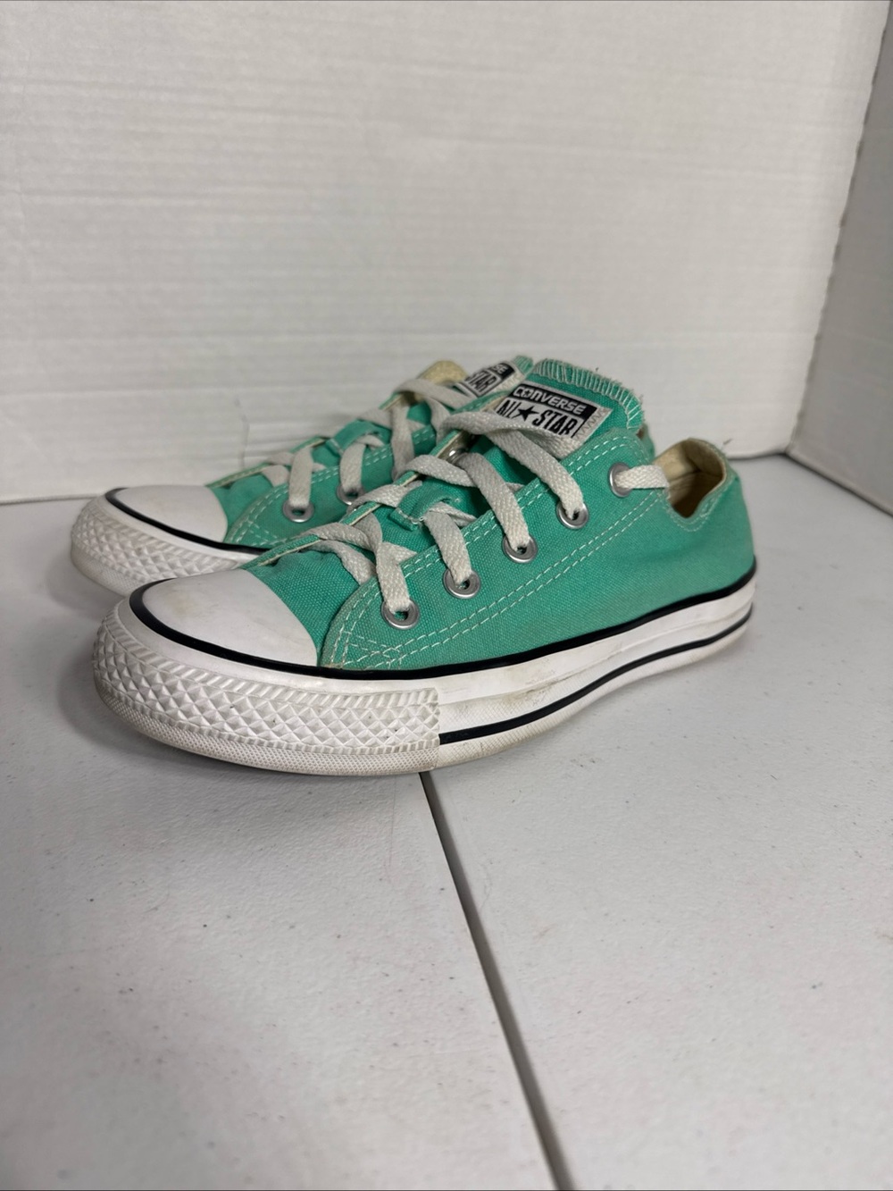 Converse Low Top Sneakers in Teal
